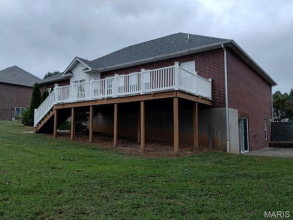 3rd image of 300 Sooter Ln