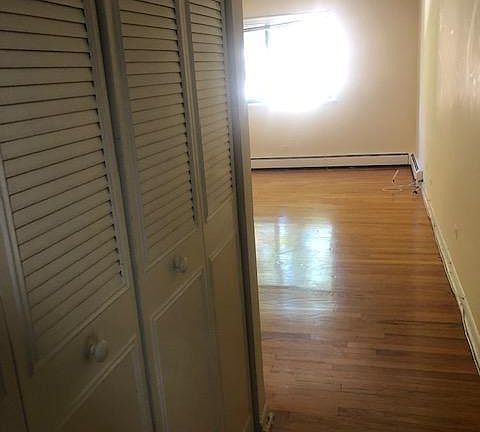 2nd image of 321 W Barry Ave #404