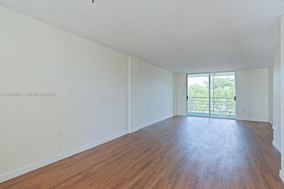 Building Photo - 14180 SW 84th St #407G