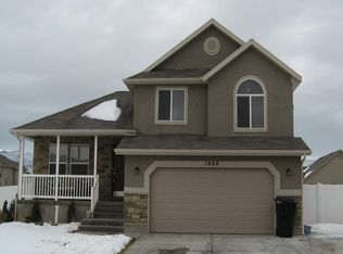 1464 N 2475 W, Clinton, UT 84015