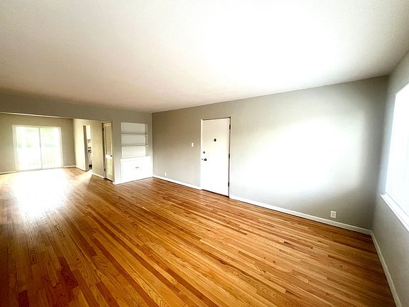 5th image of 8728 Delmar Blvd #2E