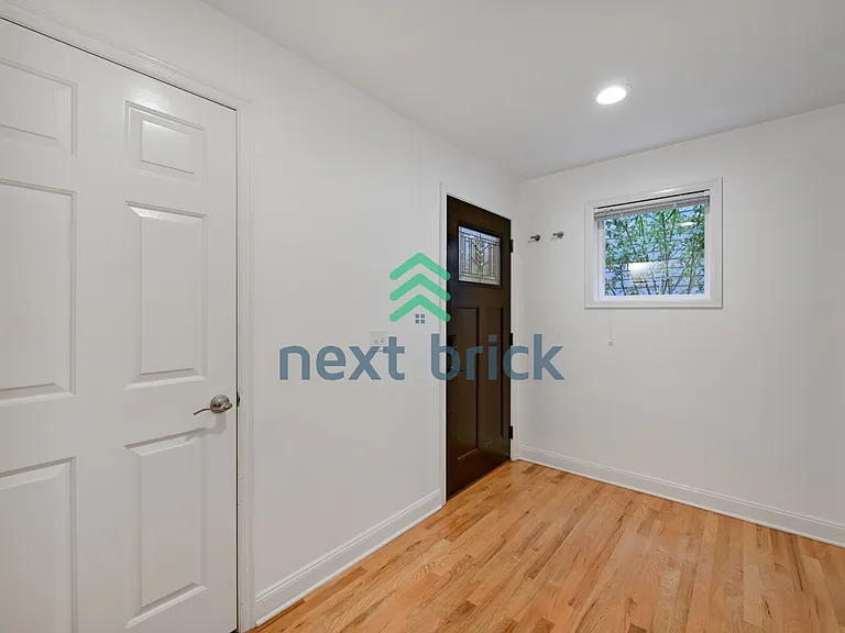 2841 Prosch Ave W #SEATTLE 2841 — Photo 15