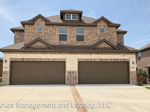 3rd image of 1008 W Sierra Vista Ct