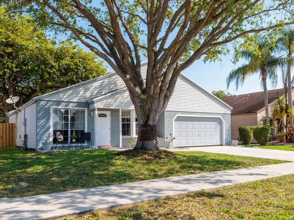 13401 SW 9th Place, Davie, FL 33325