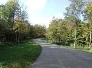 5050 N Muirfield Dr, Bloomington, IN 47404
