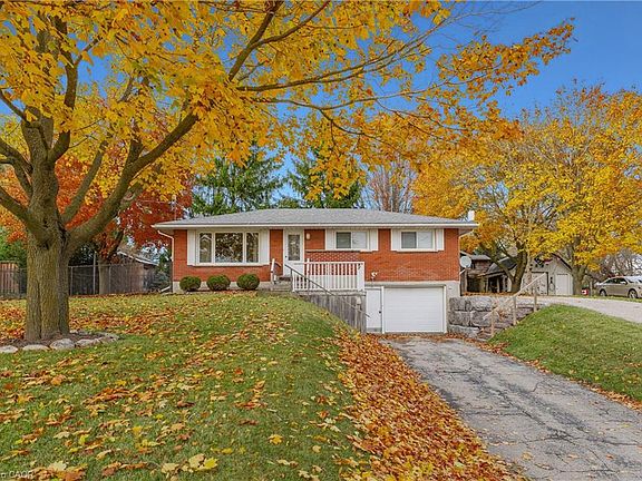 4th image of 1297 Queens Bush Rd