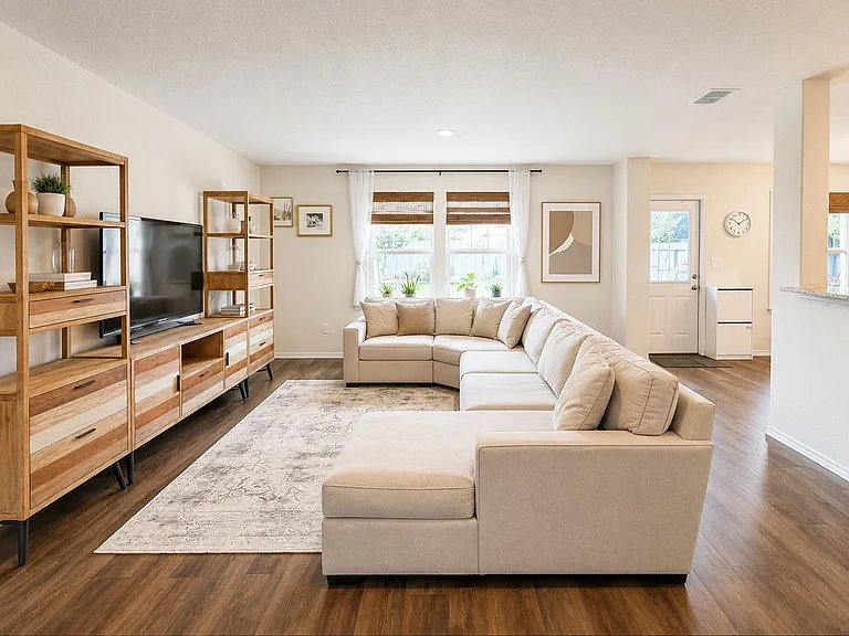 7324 Yucca Pl — Photo 8