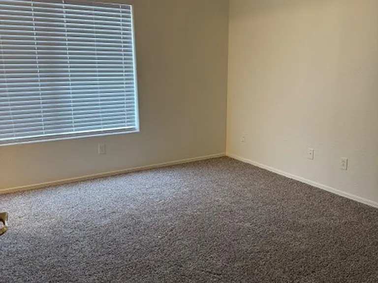 9556 W Blue Sky Dr — Photo 48