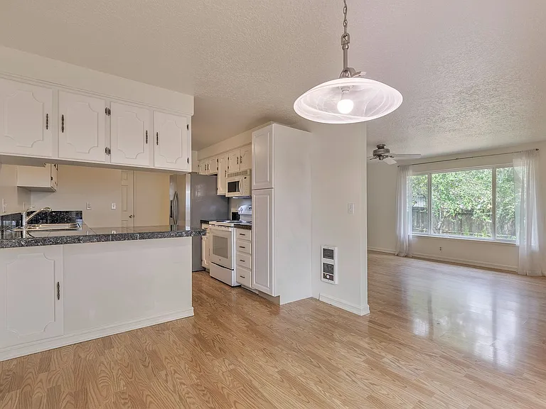 529 Ballad Way — Photo 11