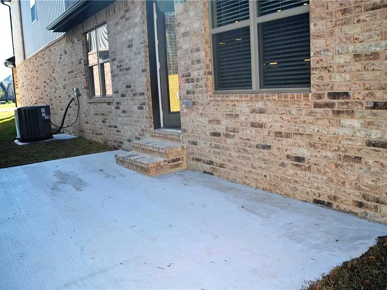 1800 Riverstone Rd — Photo 24
