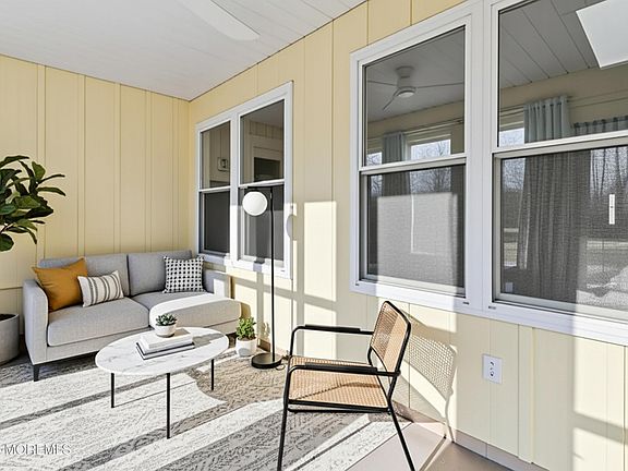 4th image of 117 Lexington Drive