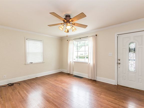 4th image of 2216 W Herold Ave
