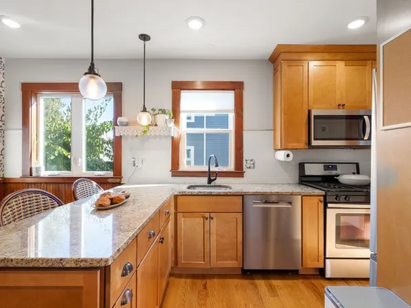 36 Neponset Ave Unit 1, Boston, MA 02131