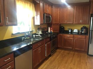 218 Metropolitan Ave #2, Boston, MA 02131
