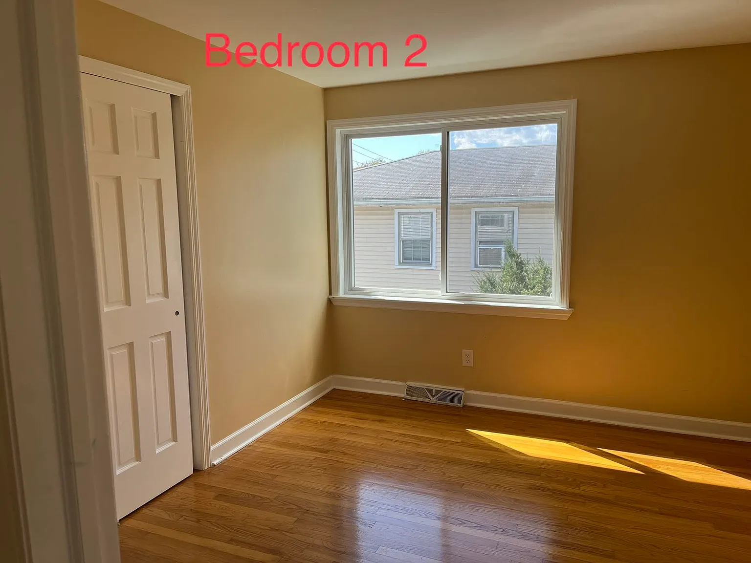 31 Manila Ave — Photo 2
