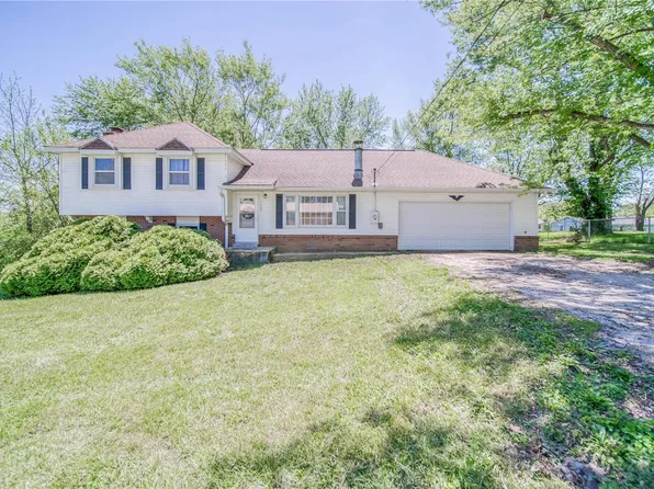 1307 E 2nd St, Salem, MO 65560