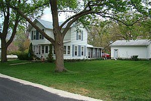 1st image of 625 Poplar Ave