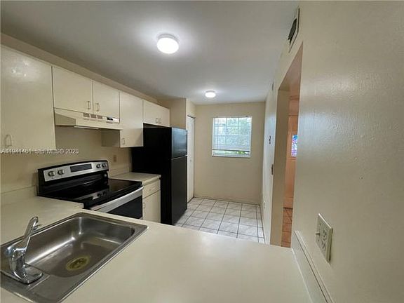 4th image of 103-2-426 NE 210th Circle Ter #1032