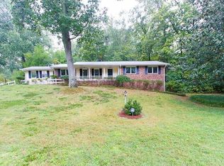 6545 Sentry Hill Trl NE, Sandy Springs, GA 30328