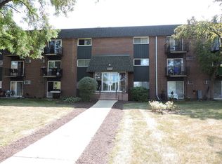 1557 W Irving Park Rd APT 314D, Itasca, IL 60143