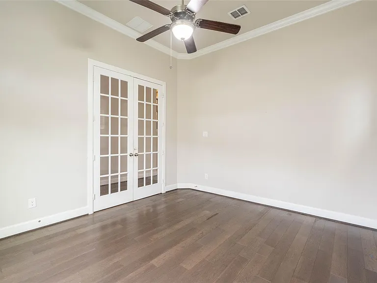 1113 Peacock Blvd — Photo 6