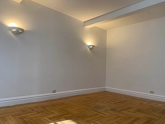 5th image of 127 W 96th St #6W