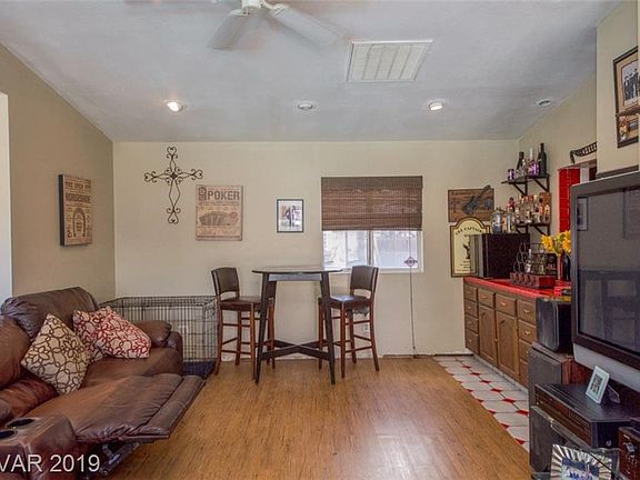 2nd image of 3033 Brockington Dr