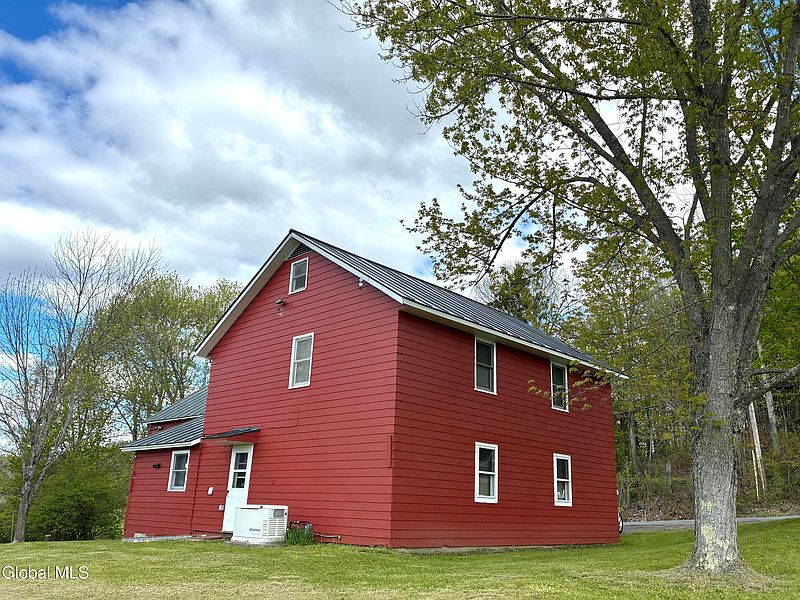 3rd image of 138 County Road 9
