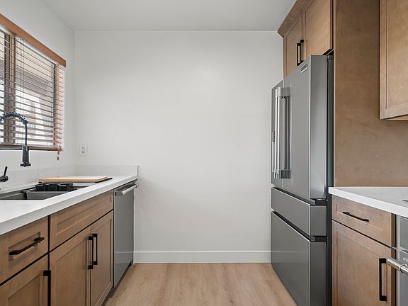 5th image of 11260 N 92nd St APT 2036