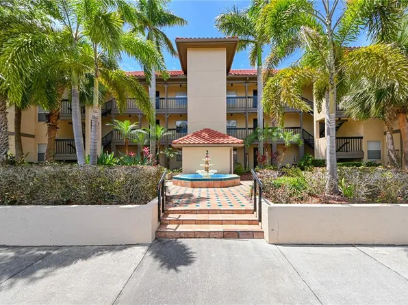 2400 Feather Sound Dr APT 215, Clearwater, FL 33762