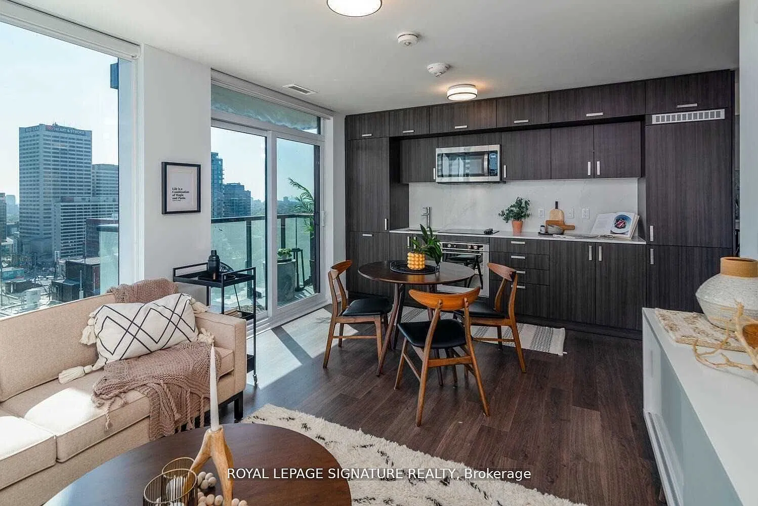 3 bed, $3,595 — Photo 3