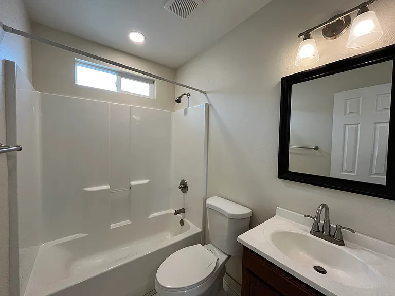 422 W Rosa Parks Rd #A — Photo 14