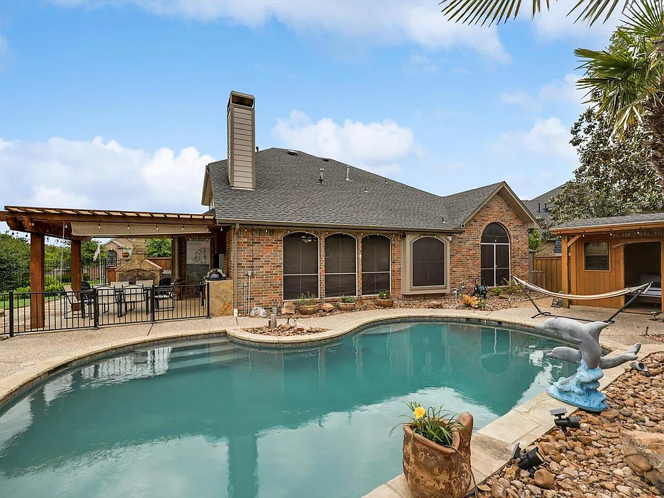 4205 Vista Creek Dr