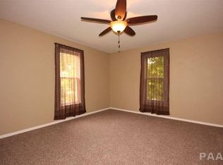 12719 W Mendell Rd, Princeville, IL 61559