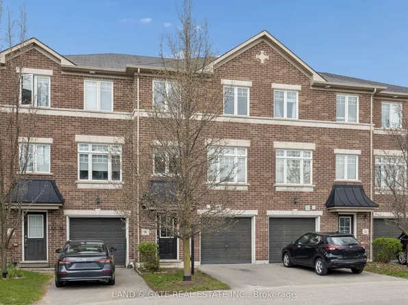 14 Katerson Ln, Clarington, ON L1E 0E9