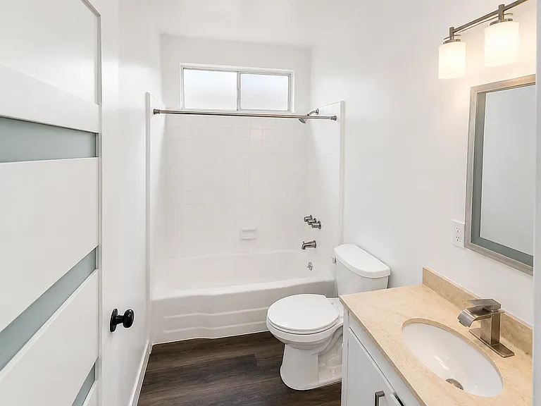 5550 Denny Ave, LLC — Photo 8