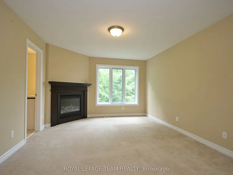 593 Clearbrook Dr — Photo 13