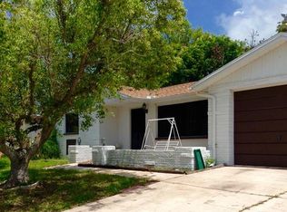 7425 San Salvadore Dr, Port Richey, FL 34668