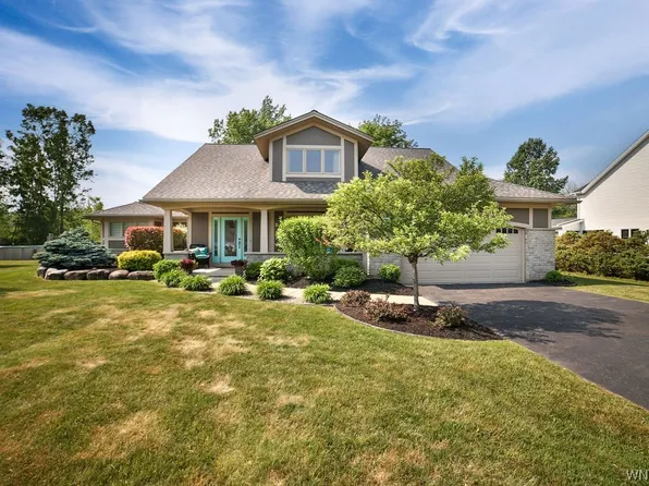 10733 Jones Rd, Clarence, NY 14031