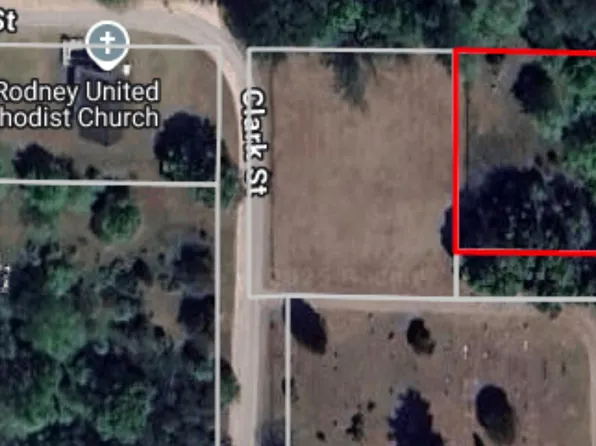 Charles St, Rodney, MI 49342