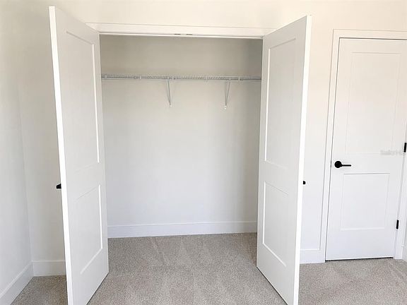 5th image of 1680 Ann Rose Way