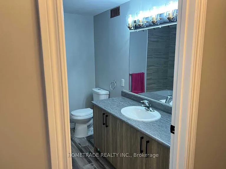 206 Little Ave #LOWER — Photo 11