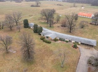 847 State Highway 14, Carmi, IL 62821