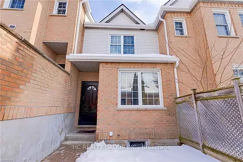 1570 Richmond St #27 Photo 1
