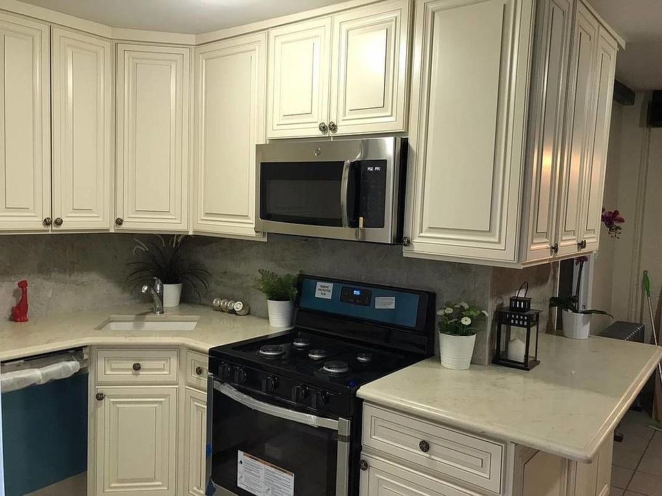 1st image of 3009 23rd St #1A