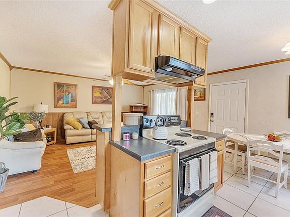 4th image of 2533 Oak Park Way #219