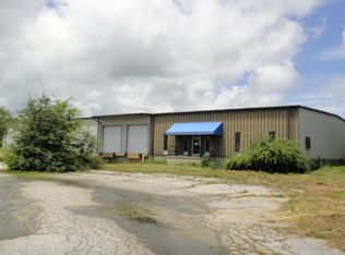 405 Emerald Rd N, Greenwood, SC 29646