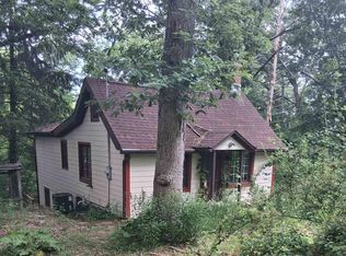 w8846 Hickory Drive, Delavan, WI 53115