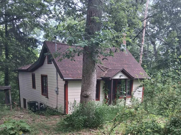 w8846 Hickory Drive, Delavan, WI 53115