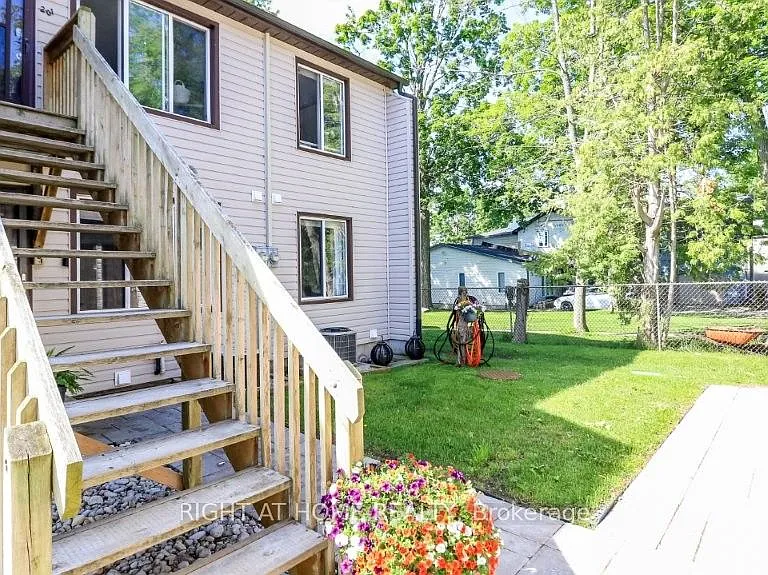 43 Olive Cres #201 — Photo 39